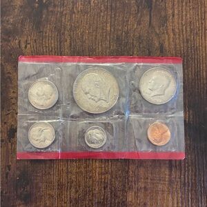 1974 Uncirculated Coin Sets U.S Mint